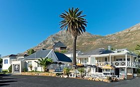 Boulders Beach Hotel