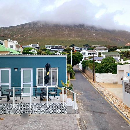Boulders Beach Hotel, Cafe And Curio Shop Simon's Town Exterior photo