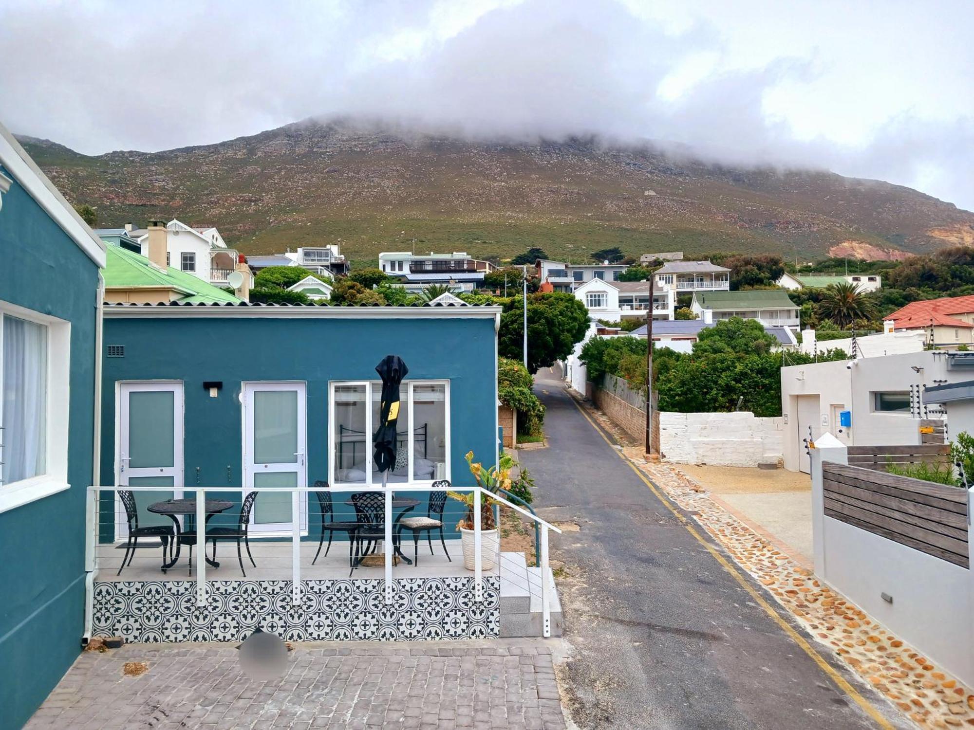 Boulders Beach Hotel, Cafe And Curio Shop Simon's Town Exterior photo